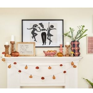 NWT JUNGALOW X OPALHOUSE Mushroom and Pumpkin Felt Garland 6'